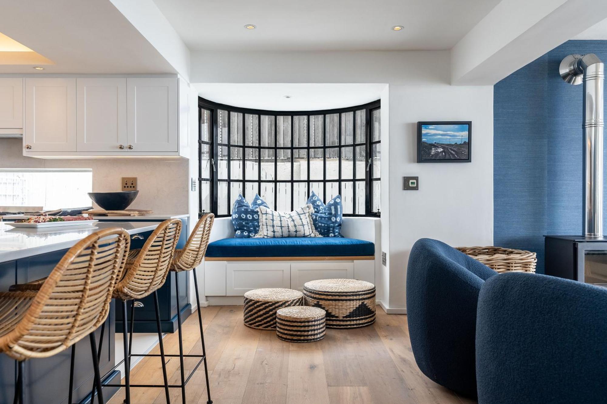 White Cliffs Penthouse *